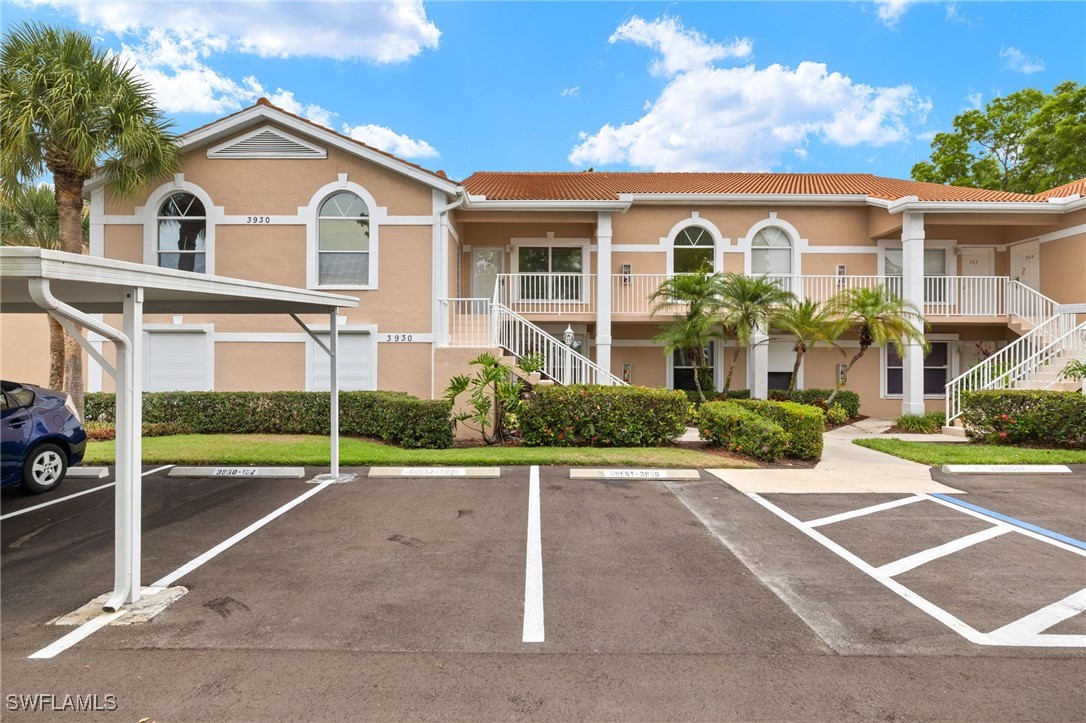 2 Bed Condominium for Sale in Bermuda Isles, photo 2