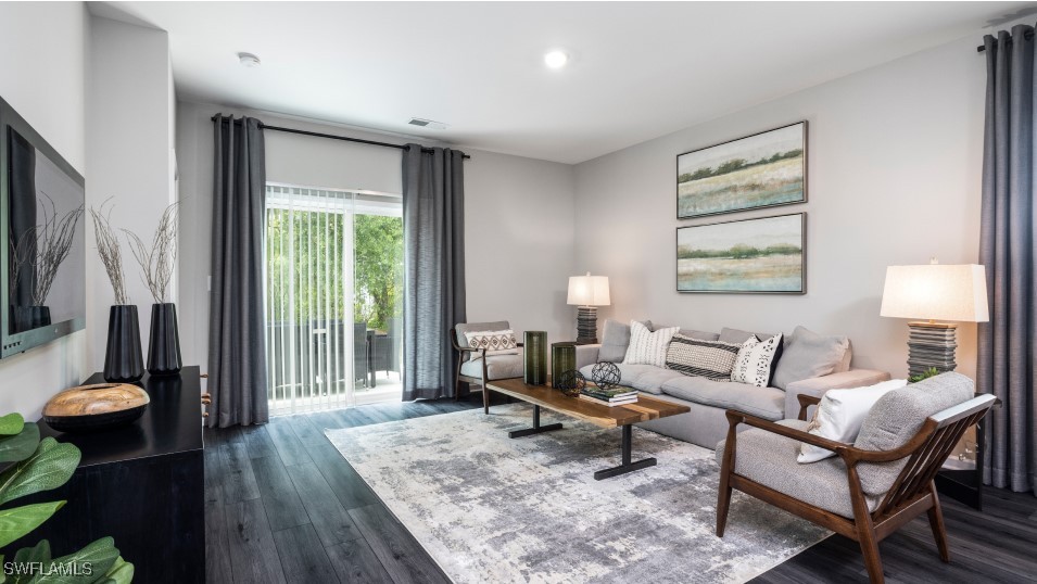 5 Bed SingleFamilyResidence for Sale in Crane Landing, FL — photo 2