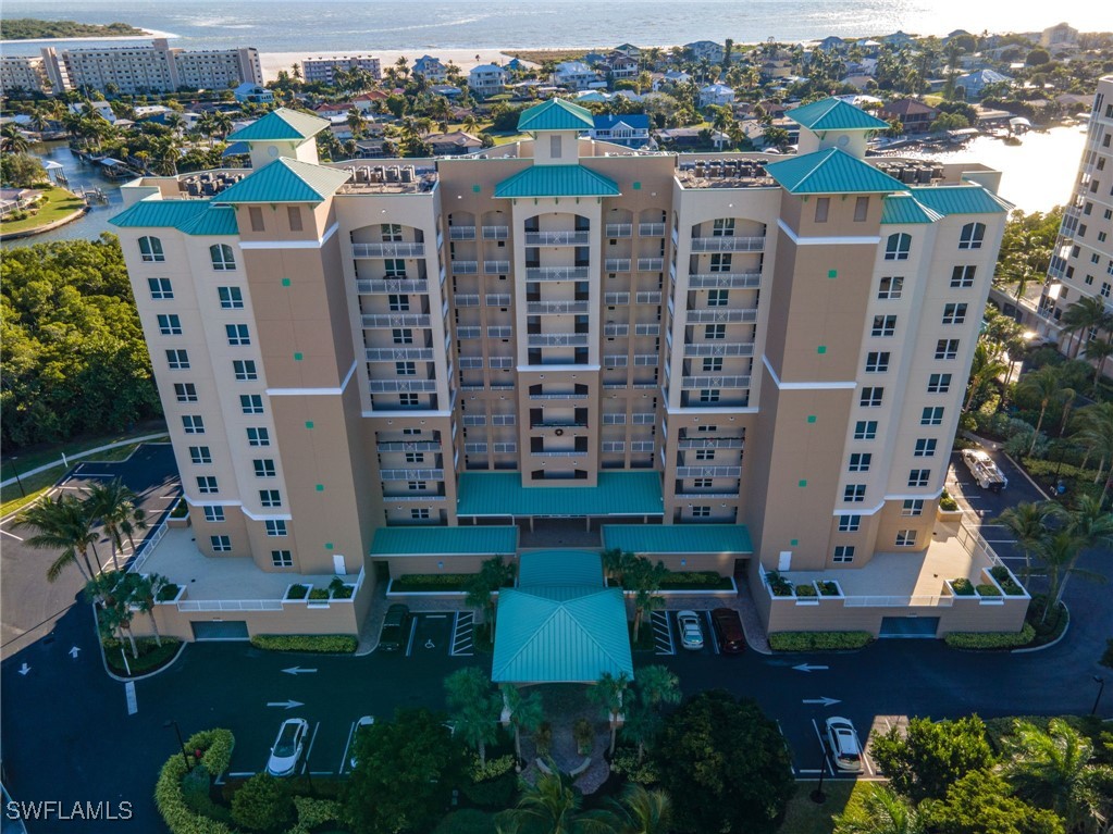 2 Bed Waterfront Home for Sale in Waterside At Bay Beach, FL — photo 2