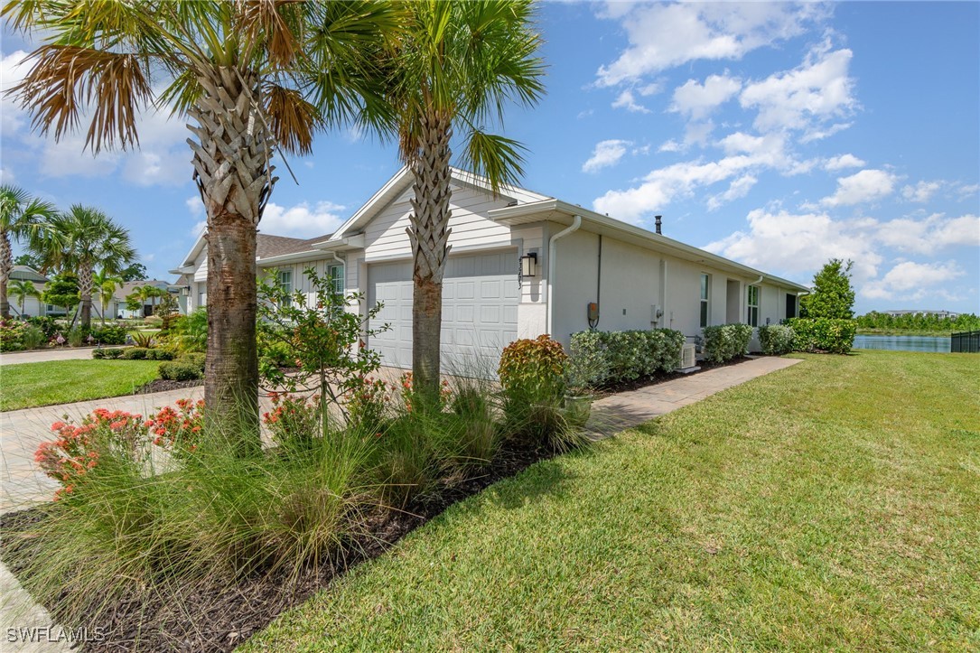 2 Bed Waterfront Home for Sale in Punta Gorda, FL — photo 2