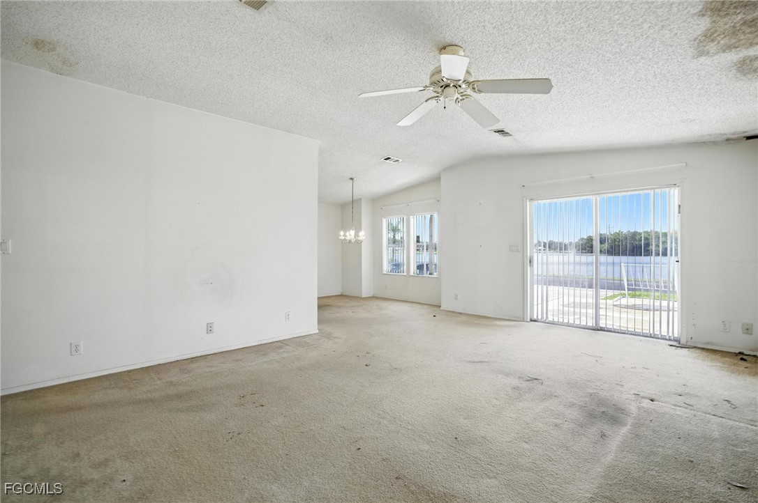 2 Bed ManufacturedHome for Sale in Fort Myers, FL, $89,000 — photo 2