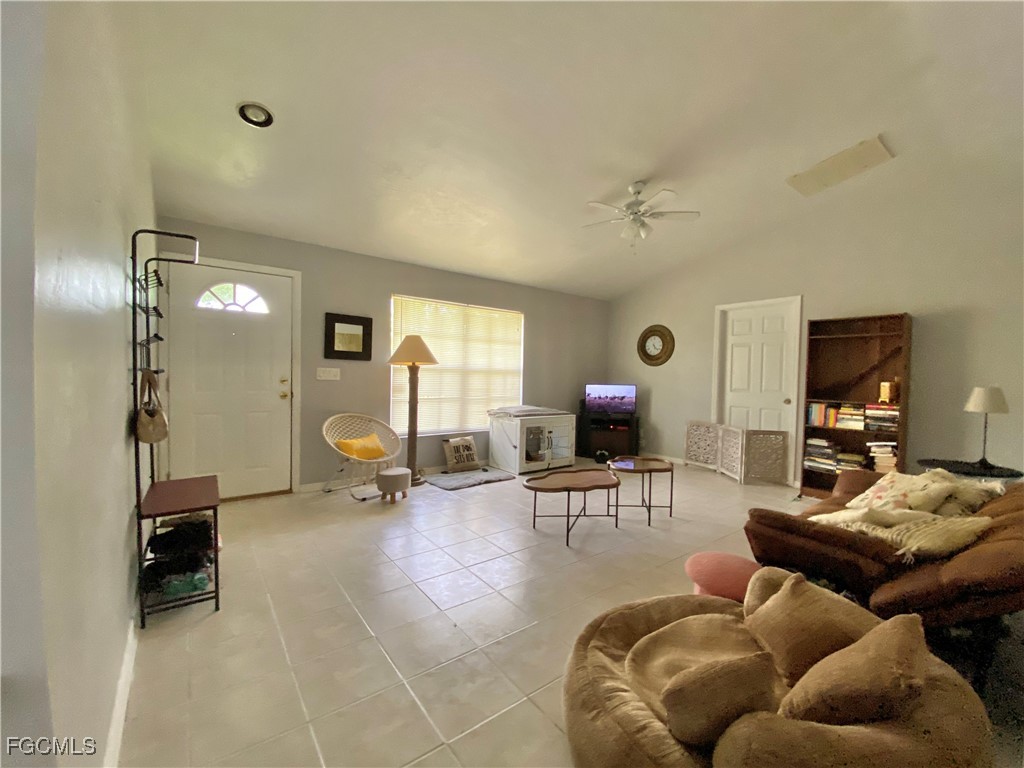 3 Bed SingleFamilyResidence for Sale in Lehigh Acres, FL — photo 2