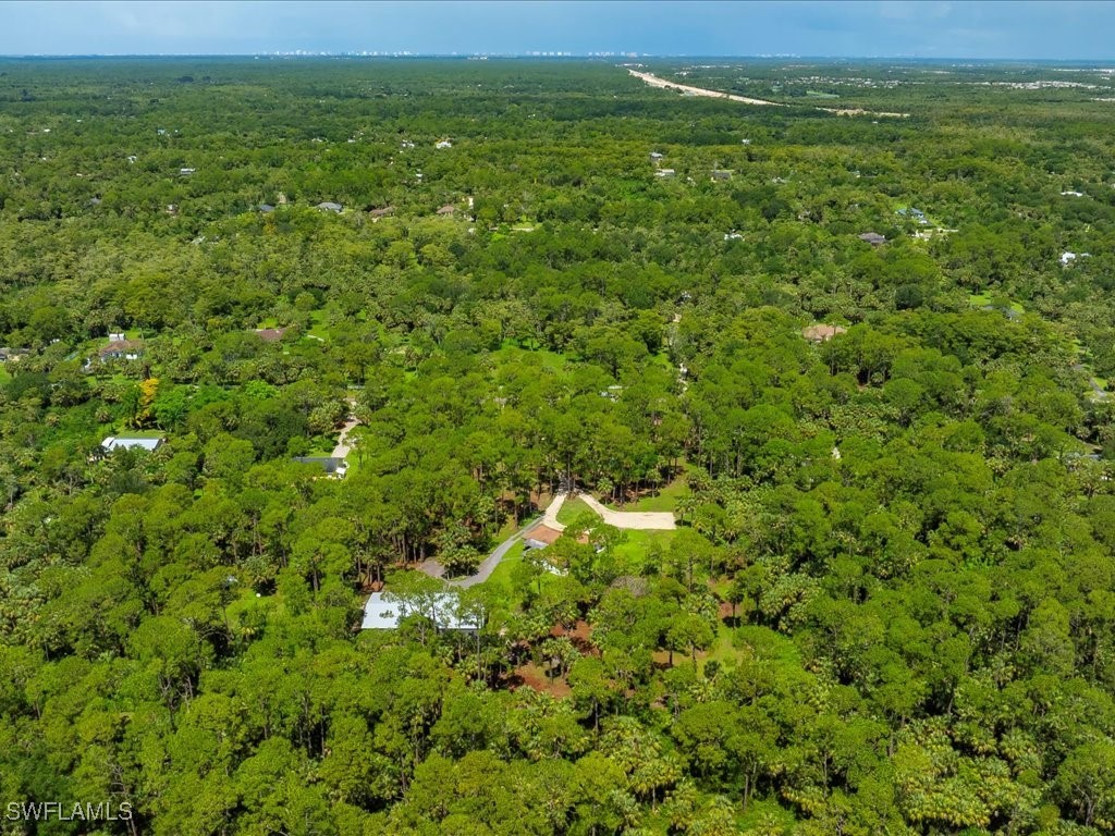 3 Bed SingleFamilyResidence for Sale in Naples, FL — photo 2