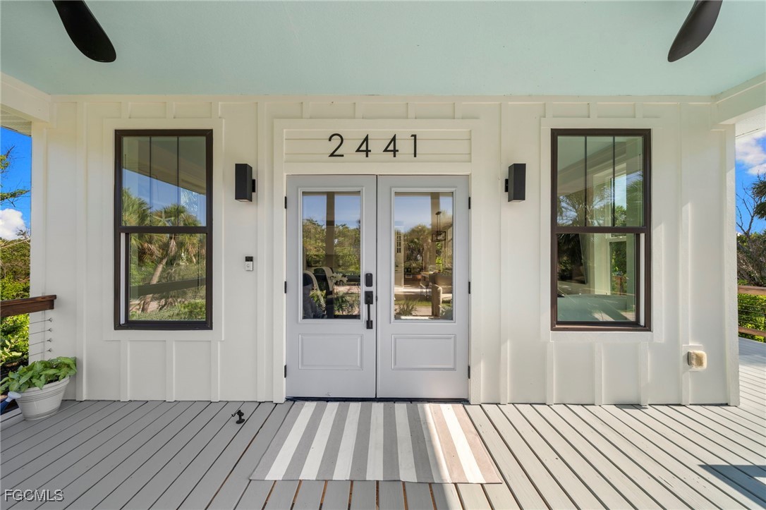 4 Bed SingleFamilyResidence for Sale in Los Colony, FL — photo 2