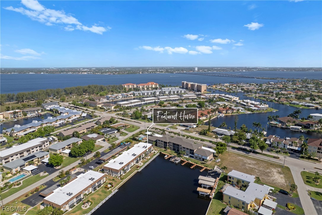 2 Bed Waterfront Home for Sale in Cape Coral, FL, $193,000 — photo 2