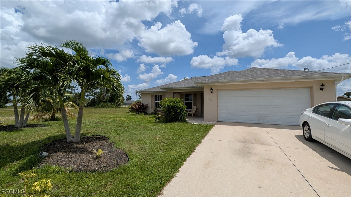 3 Bed SingleFamilyResidence for Sale in Cape Coral, FL — photo 2