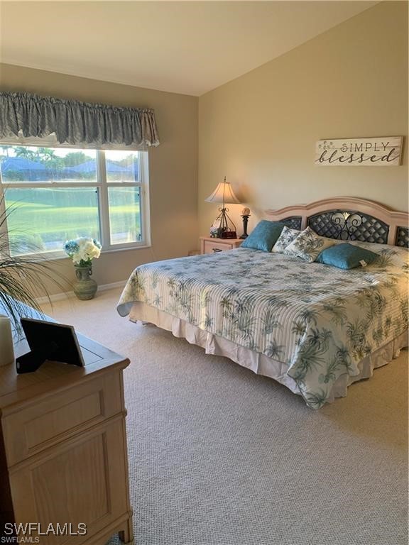 2 Bed Condominium for Sale in Naples, photo 2