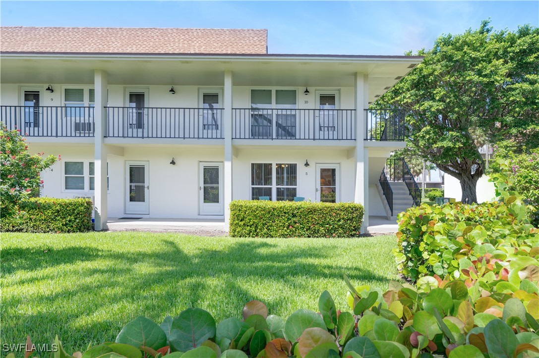 2 Bed Condominium for Sale in Seabreeze West, FL, $250,000 — photo 2