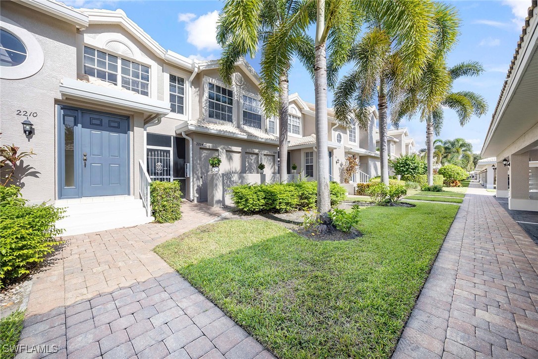 2 Bed Condominium for Sale in Worthington, photo 2
