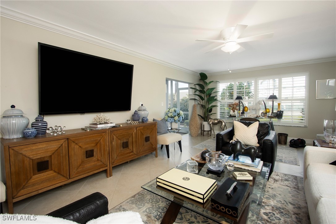 2 Bed Condominium for Sale in Harborside Terrace, photo 2