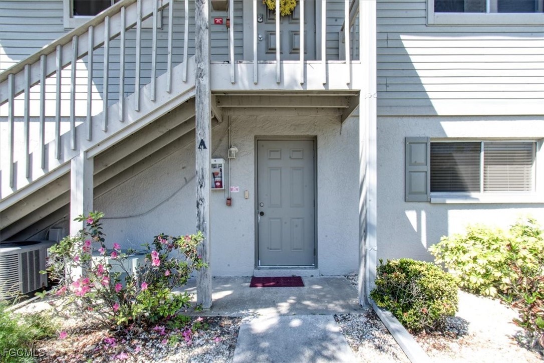 1 Bed Condominium for Sale in North Fort Myers, FL, $69,900 — photo 2