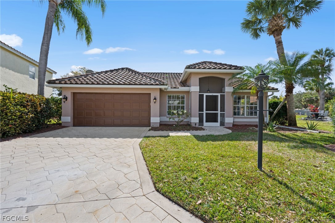 3 Bed SingleFamilyResidence for Sale in Eagle Pointe, photo 2