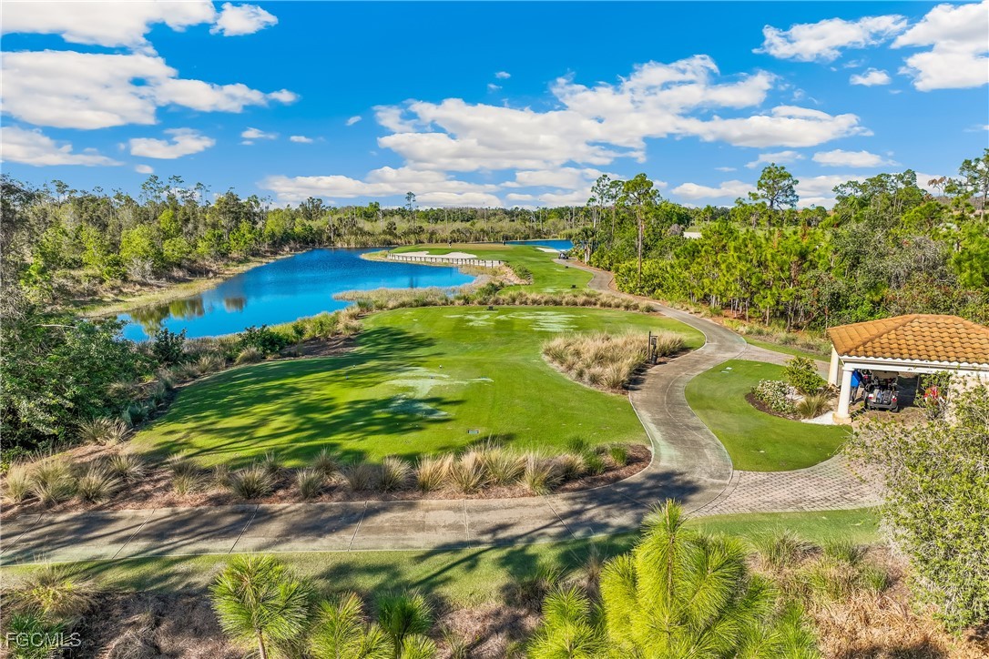 2 Bed SingleFamilyResidence for Sale in Somerset, FL — photo 2