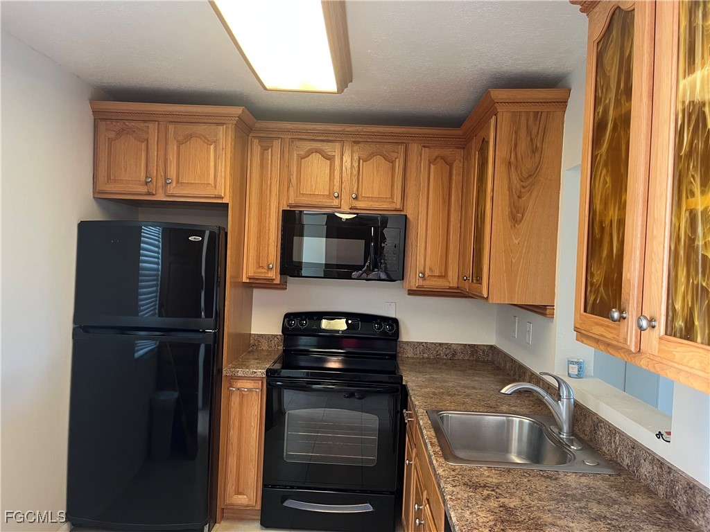 1 Bed Condominium for Sale in Seven Lakes, FL, $69,999 — photo 2