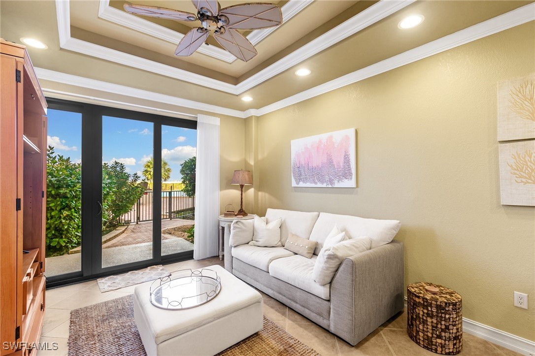1 Bed Waterfront Home for Sale in Marco Island, FL, $500,000 — photo 2