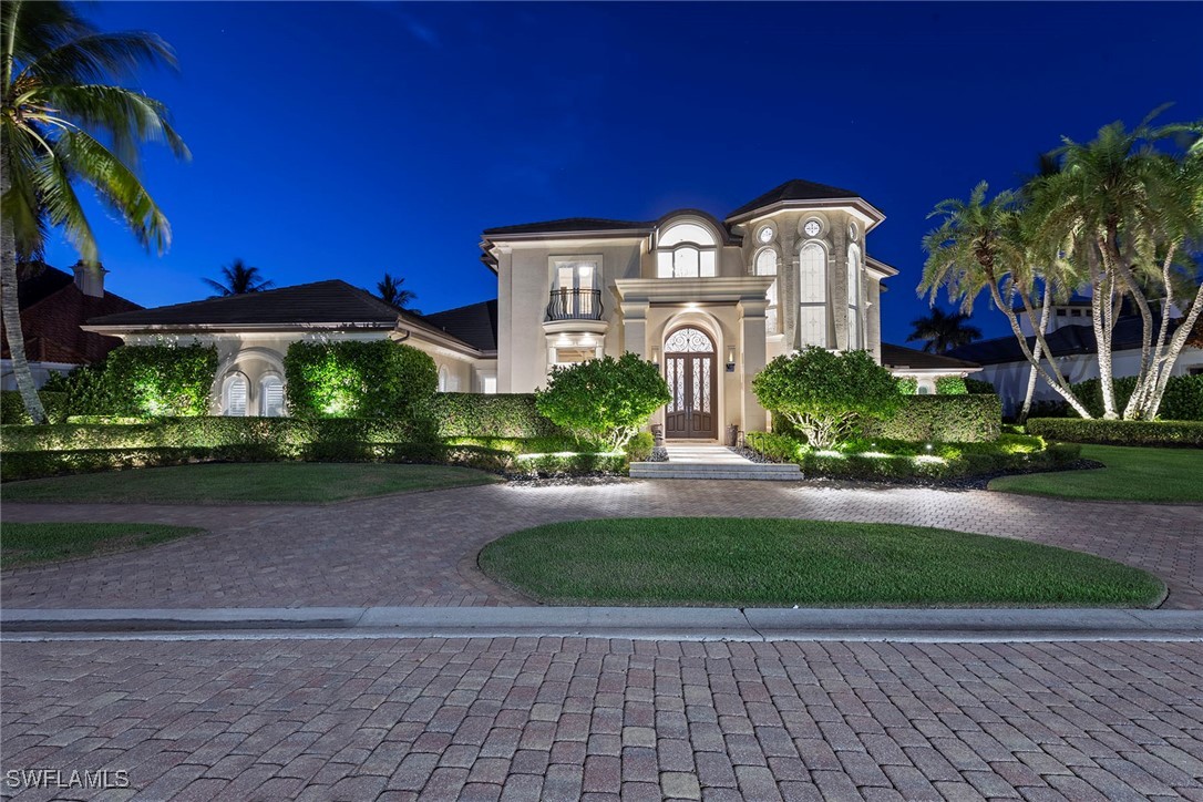 5 Bed Pool Home for Sale in Naples, FL, $5,995,000 — photo 2