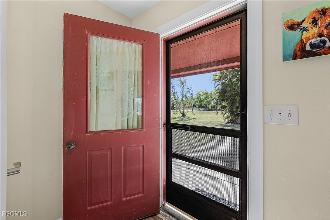 3 Bed SingleFamilyResidence for Sale in St James City, FL — photo 2