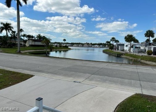 1 Bed Waterfront Home for Sale in Naples, FL, $110,000 — photo 2