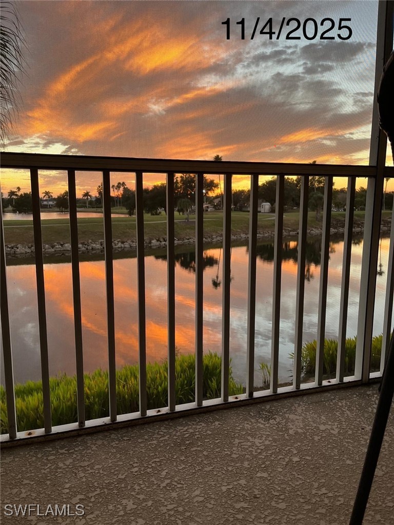 2 Bed Waterfront Home for Sale in Stoneybrook, FL — photo 2