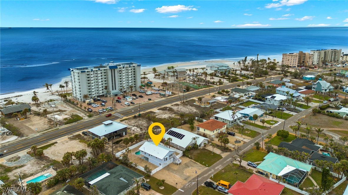 3 Bed Pool Home for Sale in Laguna Shores, photo 2