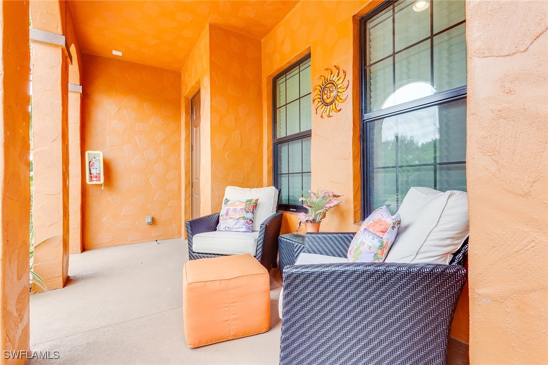 2 Bed Condominium for Sale in Ole, photo 2
