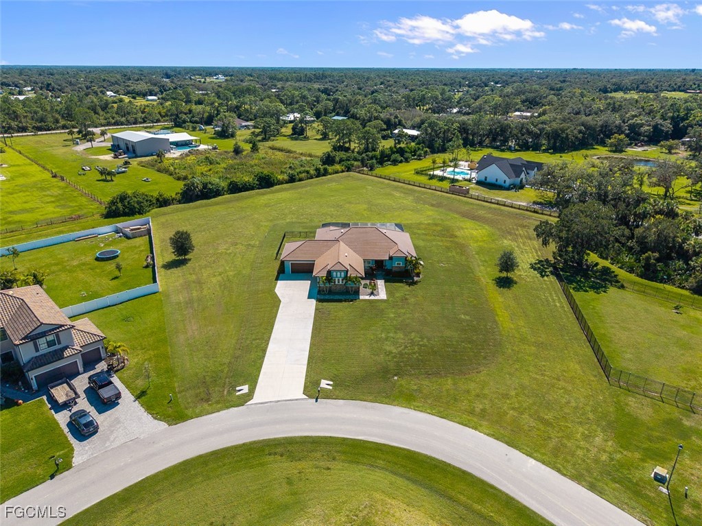 4 Bed Pool Home for Sale in Remington Oaks, FL — photo 2
