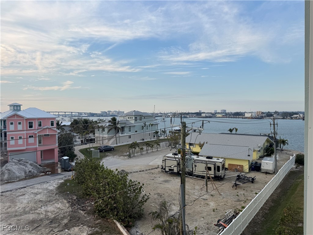 2 Bed Waterfront Home for Sale in Sea Grape Bay Condo, FL — photo 2