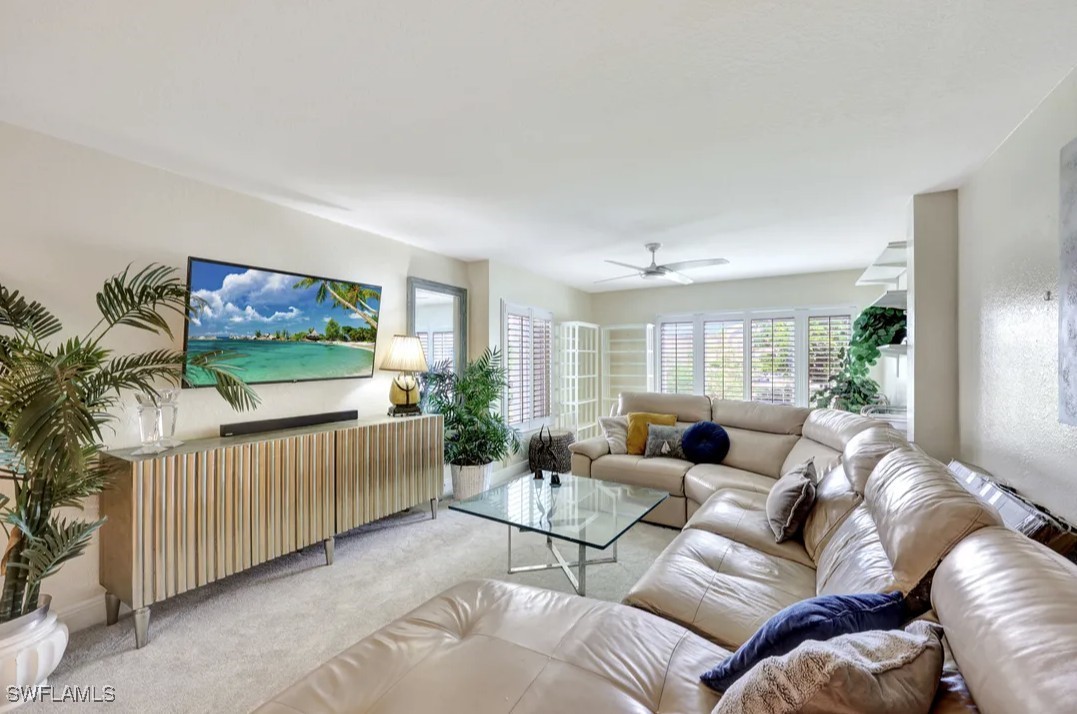 2 Bed Condominium for Sale in Westchester, FL, $125,000 — photo 2