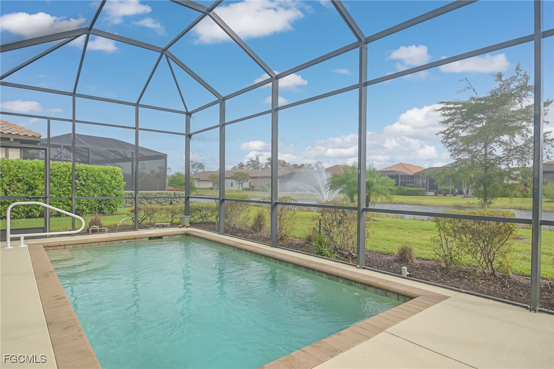 2 Bed Pool Home for Sale in Paseo, FL, $610,000 — photo 2