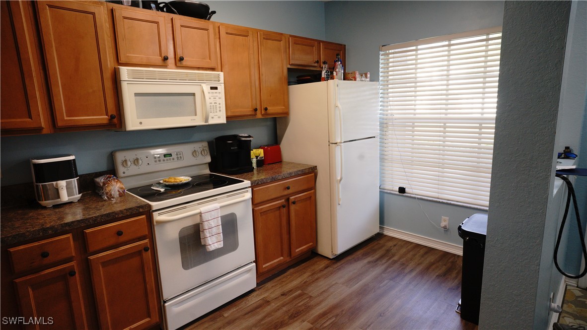 2 Bed Townhouse for Sale in Cypress Landing, photo 2