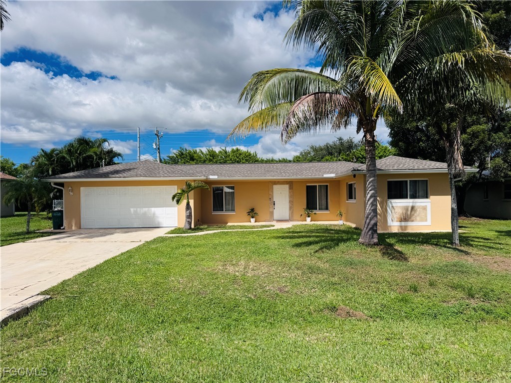3 Bed SingleFamilyResidence for Sale in Cape Coral, FL — photo 2