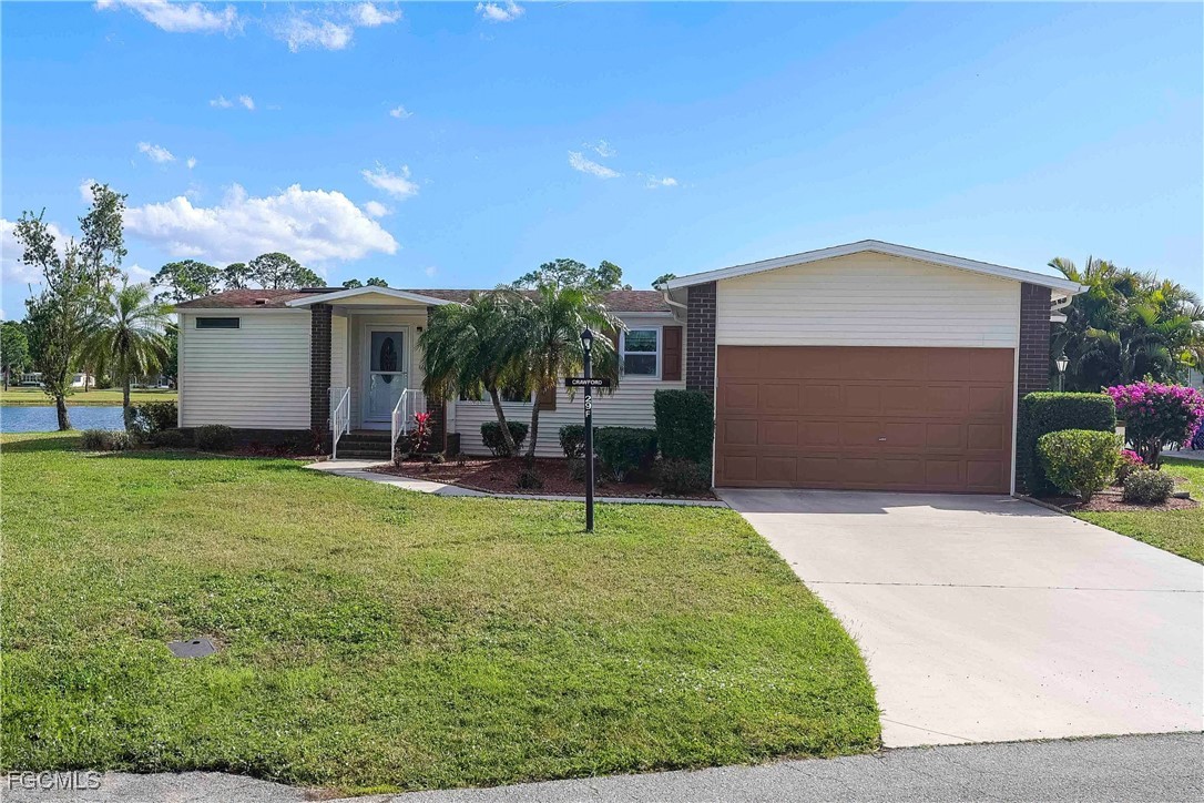 2 Bed Waterfront Home for Sale in North Fort Myers, FL — photo 2