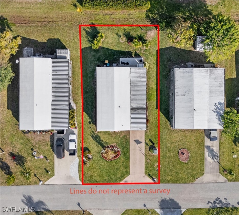2 Bed ManufacturedHome for Sale in Riverwood, FL, $189,000 — photo 2