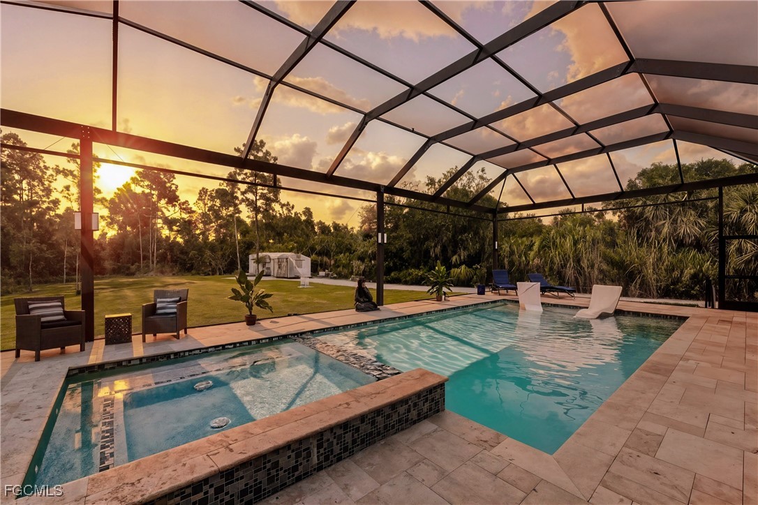 4 Bed Pool Home for Sale in Naples, photo 2