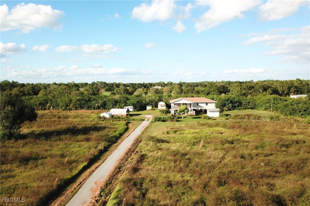 3 Bed SingleFamilyResidence for Sale in Punta Gorda, photo 2