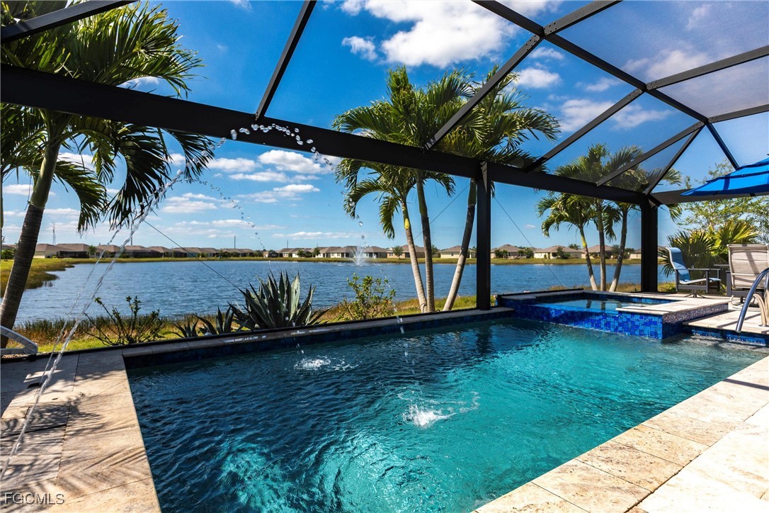 4 Bed Pool Home for Sale in Waterford, photo 2
