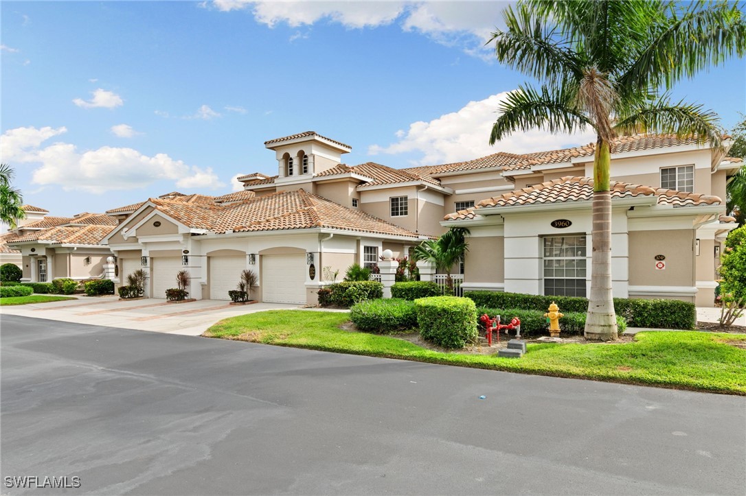3 Bed Condominium for Sale in Deer Crossing, FL, $425,000 — photo 2