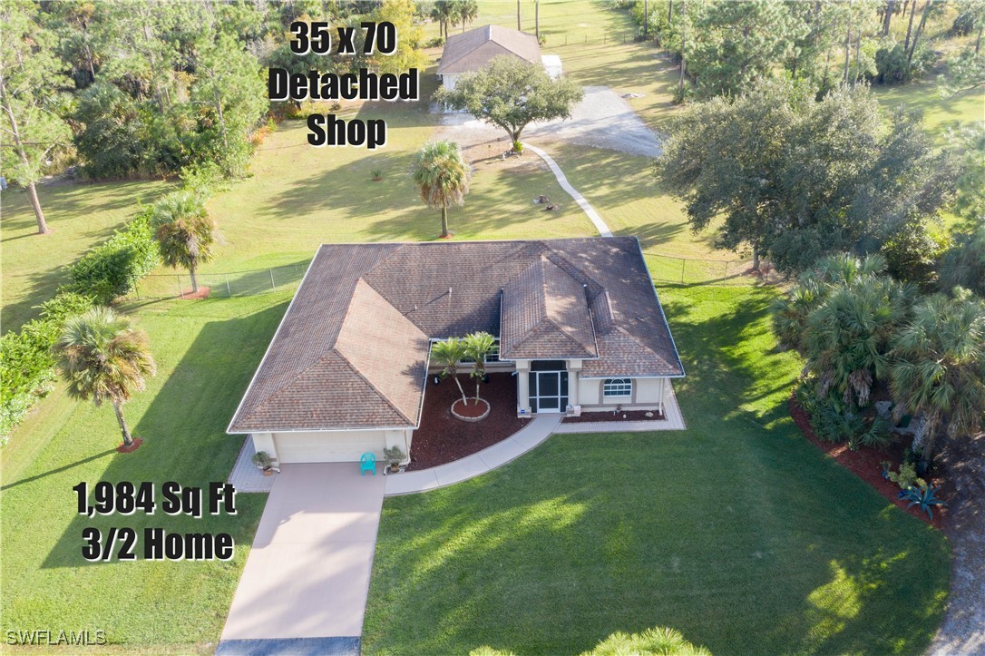 3 Bed Waterfront Home for Sale in Naples, FL, $770,000 — photo 2