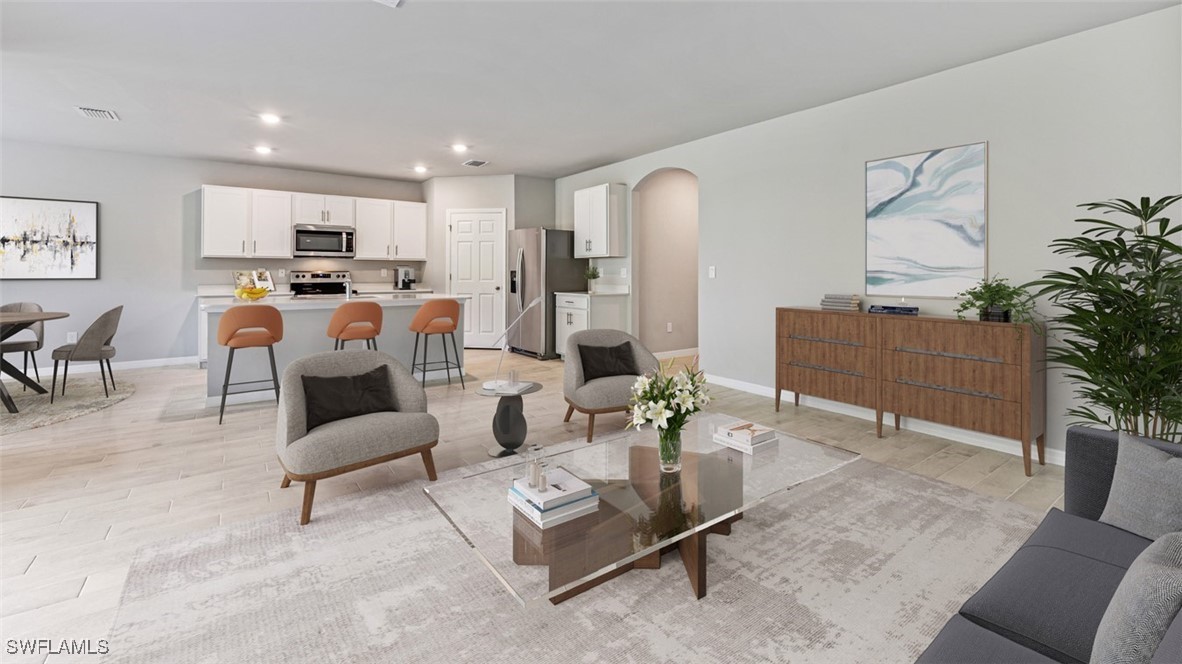 4 Bed SingleFamilyResidence for Sale in Lehigh Acres, FL — photo 2