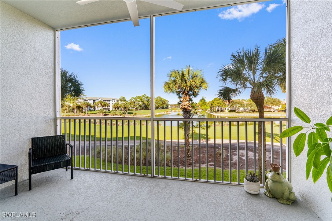 2 Bed Waterfront Home for Sale in Naples, photo 2