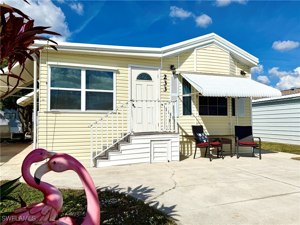 2 Bed ManufacturedHome for Sale in Naples, FL, $145,000 — photo 2