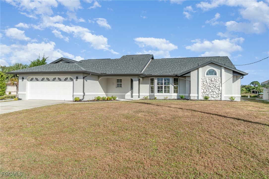 3 Bed Waterfront Home for Sale in Port Charlotte, FL — photo 2
