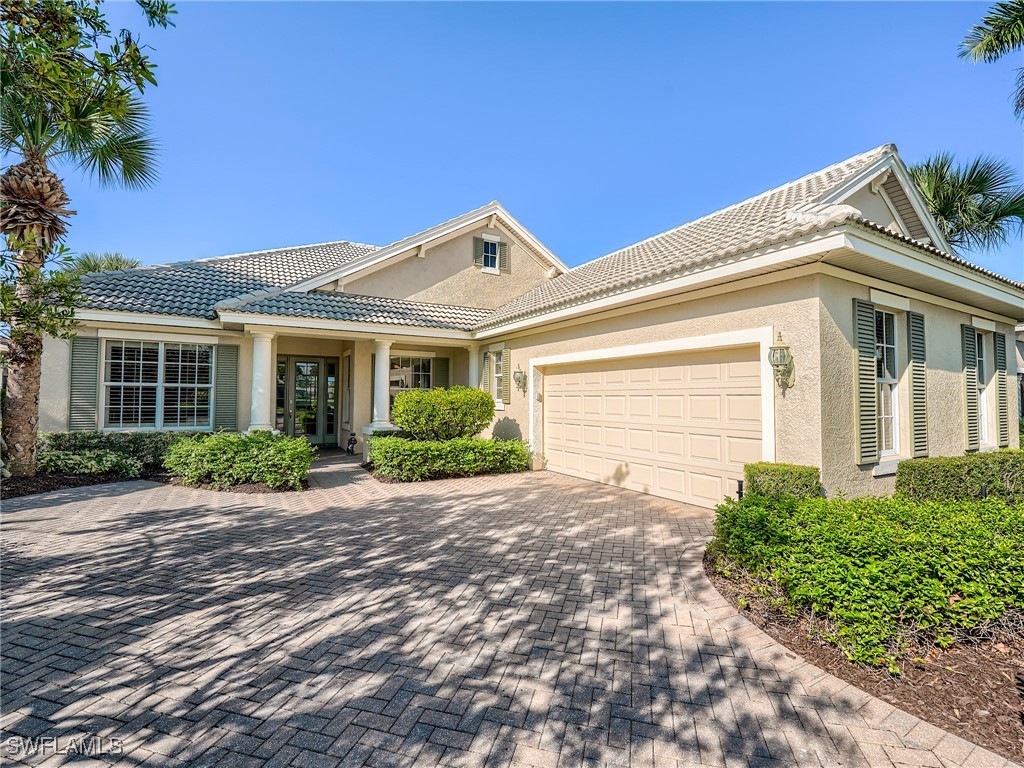 3 Bed Pool Home for Sale in Shady Bend, FL — photo 2