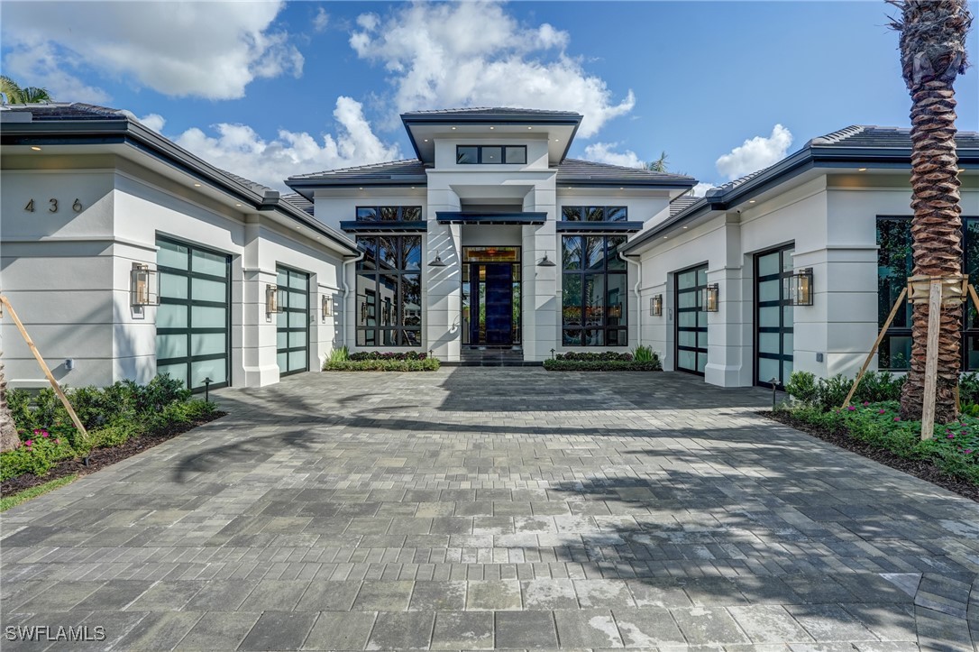 5 Bed Pool Home for Sale in Moorings, FL, $10,900,000 — photo 2