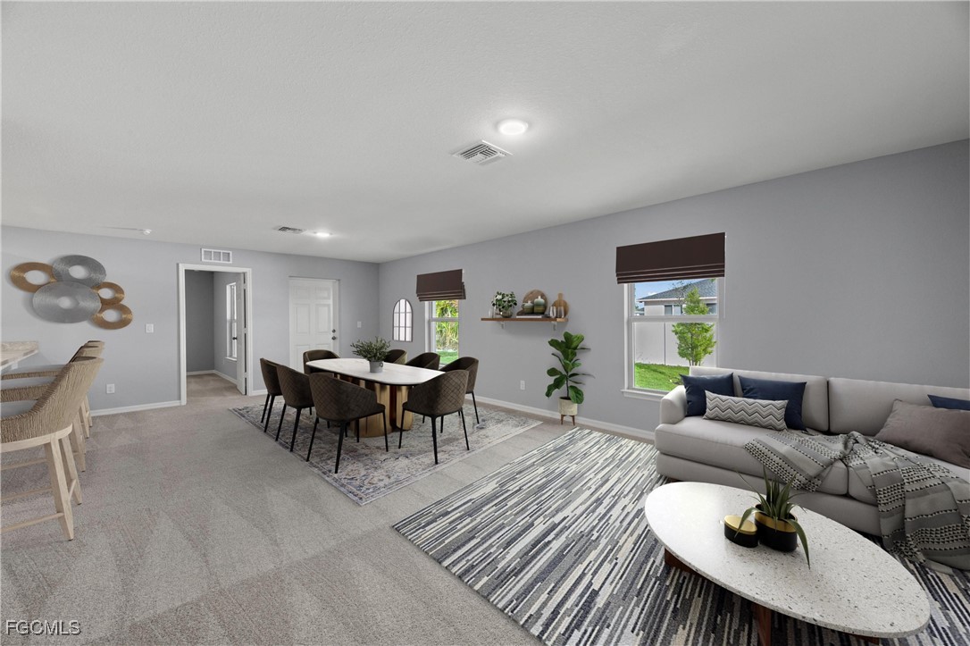 4 Bed SingleFamilyResidence for Sale in Lehigh Acres, photo 2