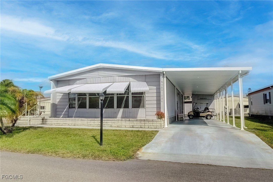2 Bed ManufacturedHome for Sale in Old Bridge Village, FL — photo 2