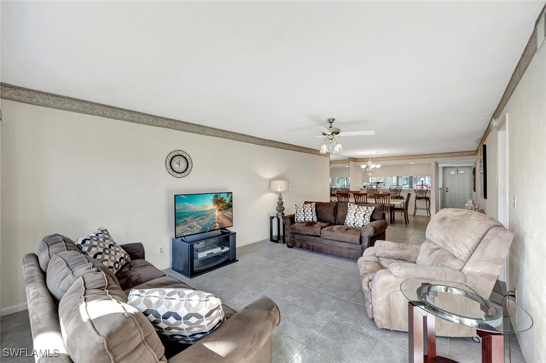 2 Bed Condominium for Sale in Winterpark, FL, $185,000 — photo 2