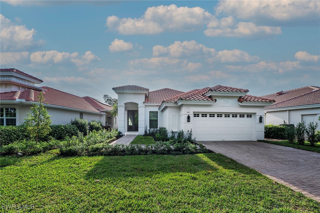3 Bed Pool Home for Sale in Tierra Lago, photo 2