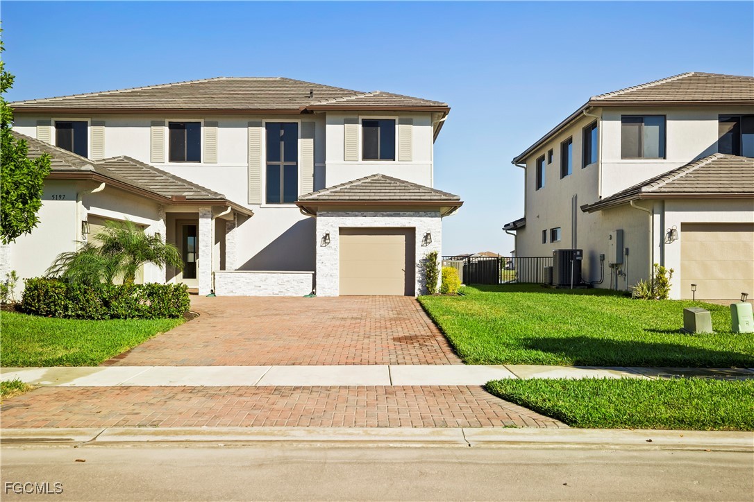 4 Bed Pool Home for Sale in Maple Ridge, FL, $850,000 — photo 2