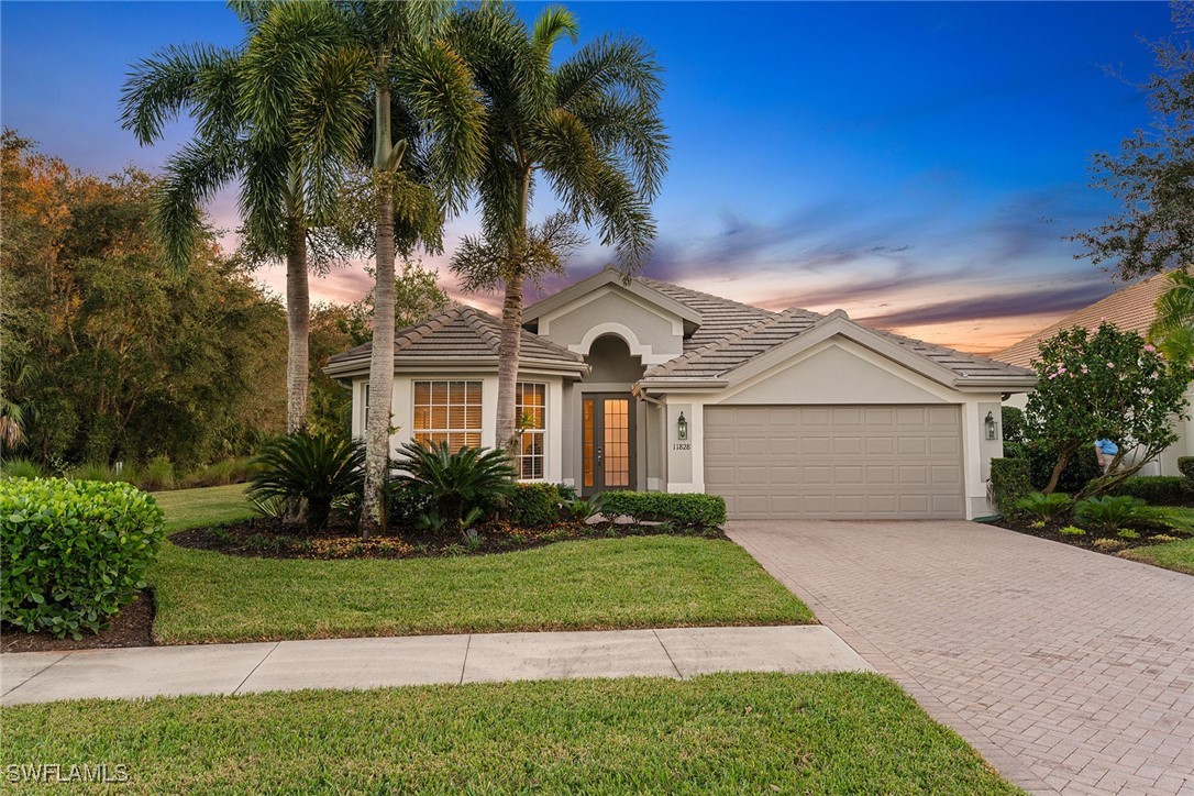 3 Bed Pool Home for Sale in Bramble Pointe, FL, $795,000 — photo 2